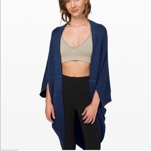 Lululemon reversible wrap